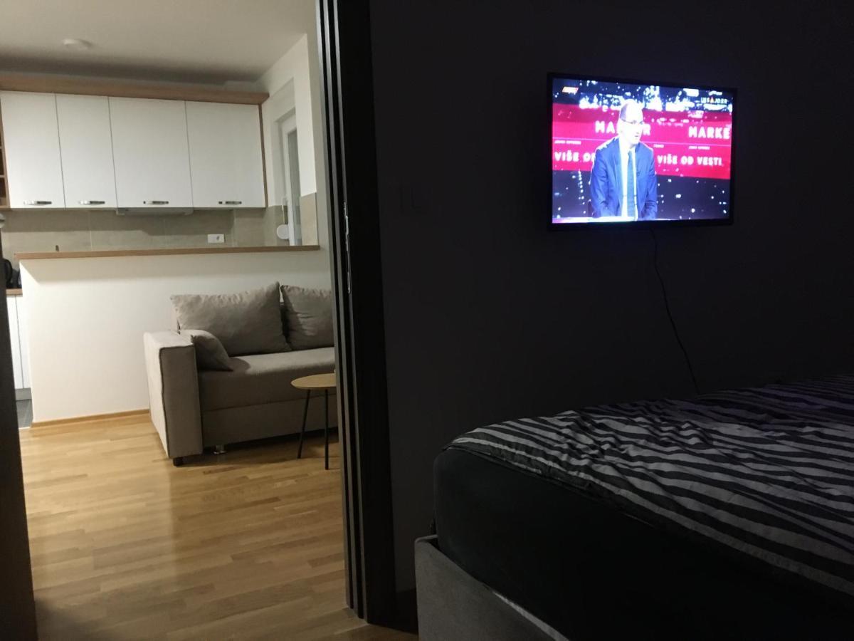 Cool Apartments With Free Parking Čačak Eksteriør bilde